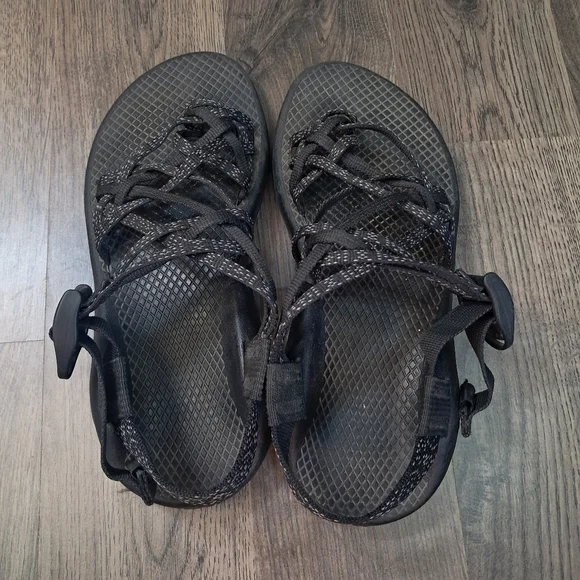 Chaco Sport Hiking Black Trail Sandals Strappy Toe Loop Shoe Womens Size 6 - Picture 5 of 7